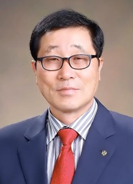 김원일 제주상인연합회장 ‘산업포장’ 수상